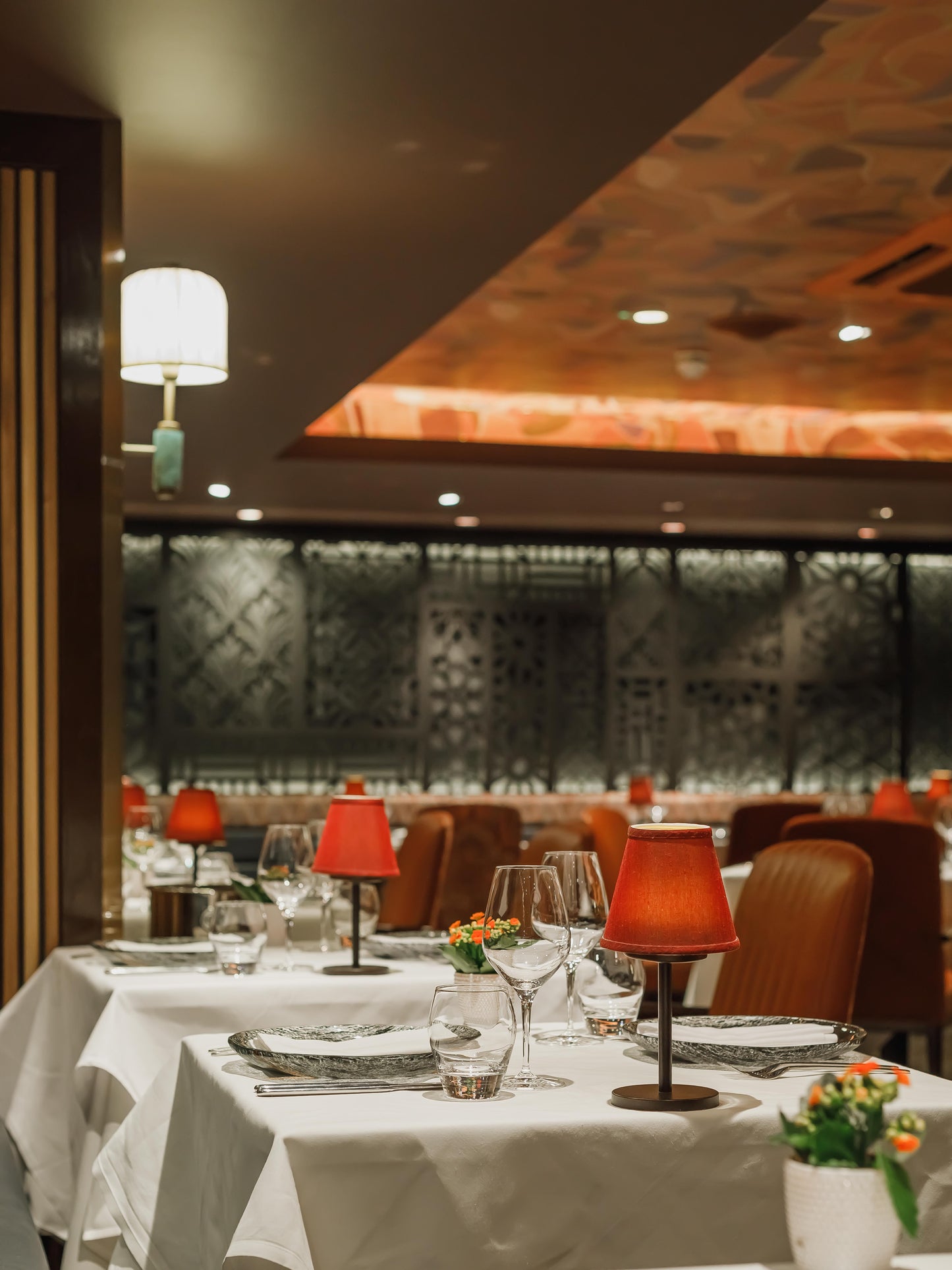 Un voyage culinaire moderne à la table d'un chef indien et un dernier verre au restaurant étoilé Michelin Benares