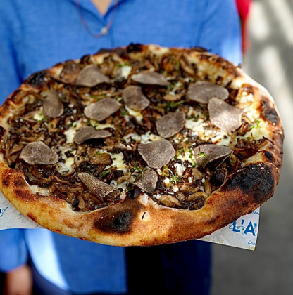 The Art of Pizza at L'Amico