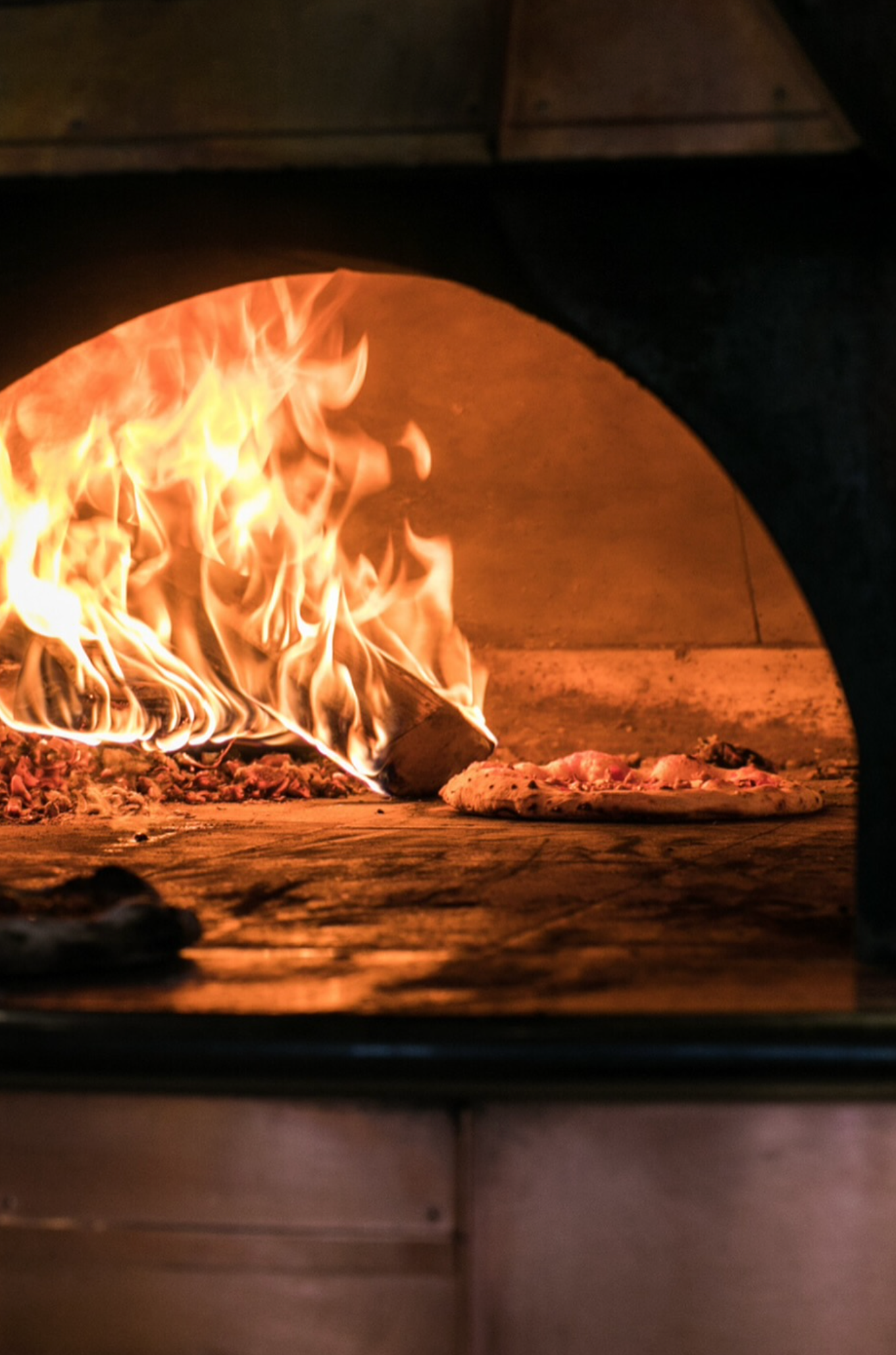 The Art of Pizza at L'Amico