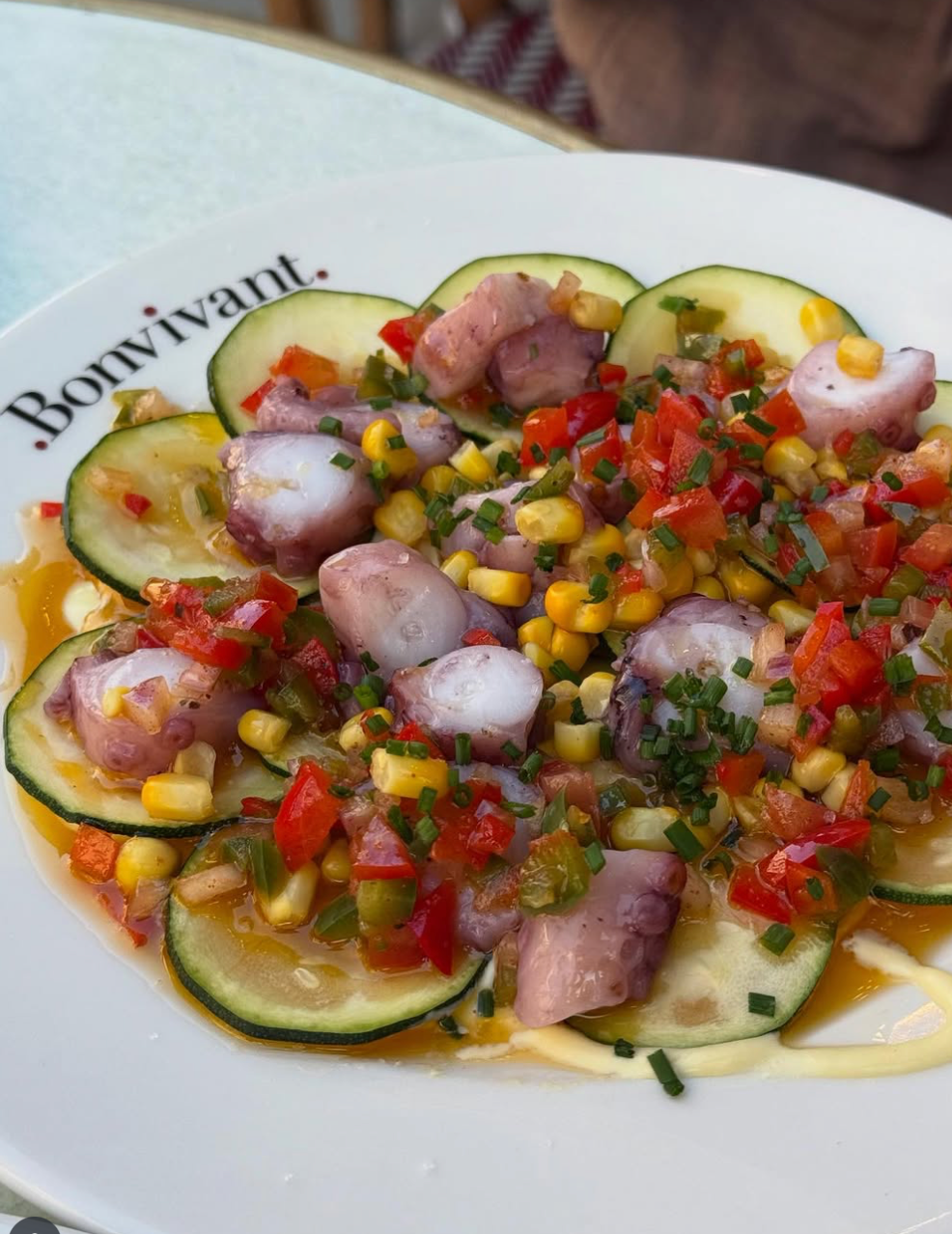 Dégustation de vins en cave privée chez Bonvivant