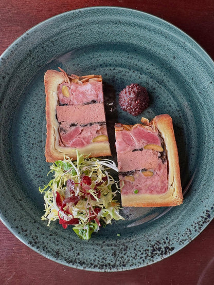 Master Sommelier–Led Wine Tasting: Exceptional Bottles and Hidden Treasures at Cabotte