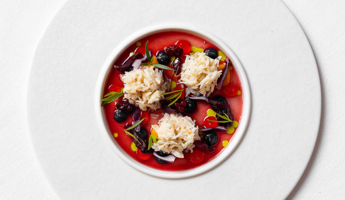 Menu caviar et champagne du chef étoilé Michelin au restaurant Art nouveau emblématique Lucas Carton - Visa VIP