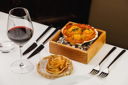 Un voyage culinaire moderne à la table d'un chef indien et un dernier verre au restaurant étoilé Michelin Benares