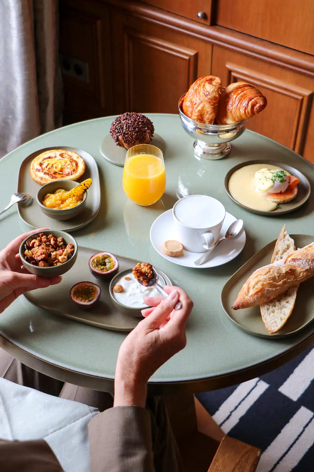 Dîner à la table de la cuisine - Restaurant 3 étoiles Michelin Pierre Gagnaire