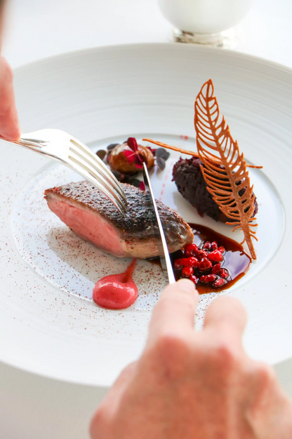 Dîner à la table de la cuisine - Restaurant 3 étoiles Michelin Pierre Gagnaire