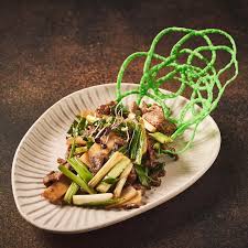 Yù & Mì Chef’s Selection Menu Experience